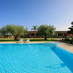 Vakantieboerderij Masseria Sant' Elia, Arenella (Syracuse)
